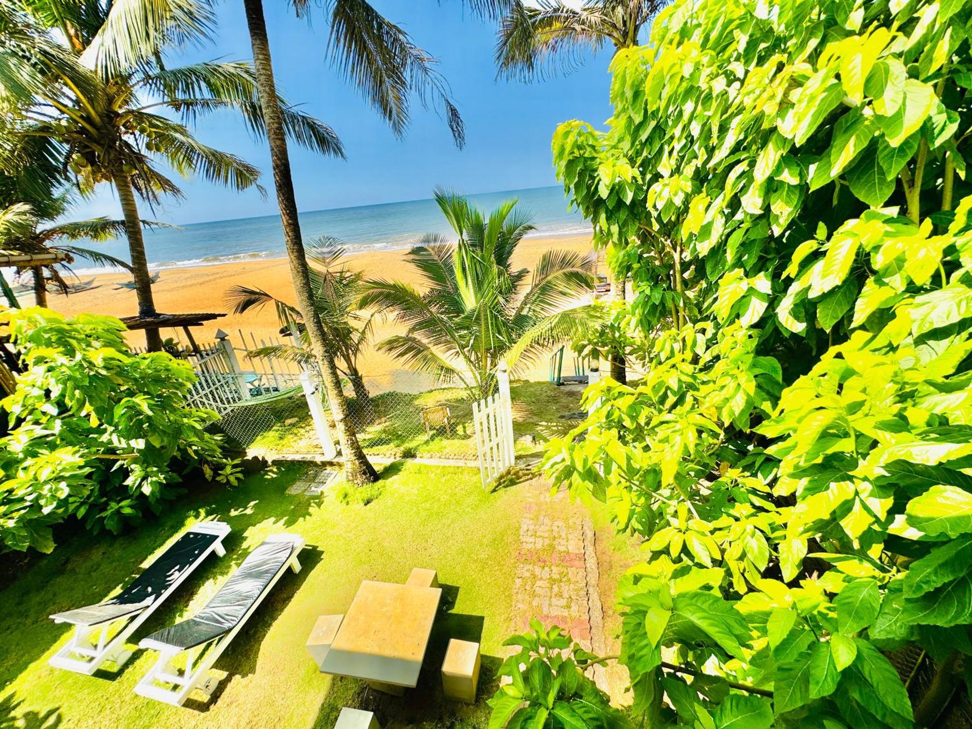 Il Nido Beach Home Galle Ngoại thất bức ảnh