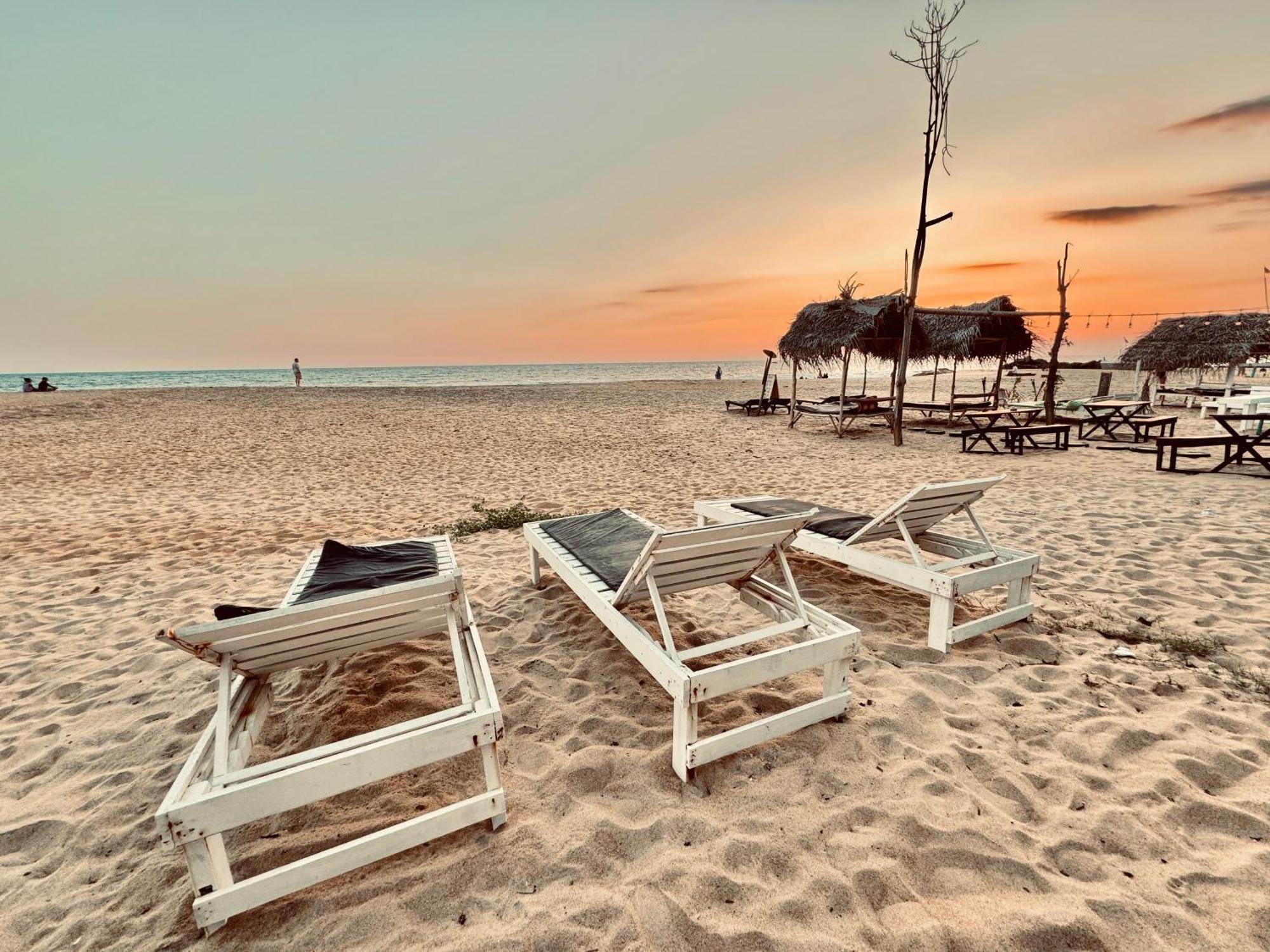 Il Nido Beach Home Galle Ngoại thất bức ảnh
